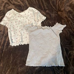bundle of 2 shirts